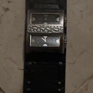 Guess watch men or women